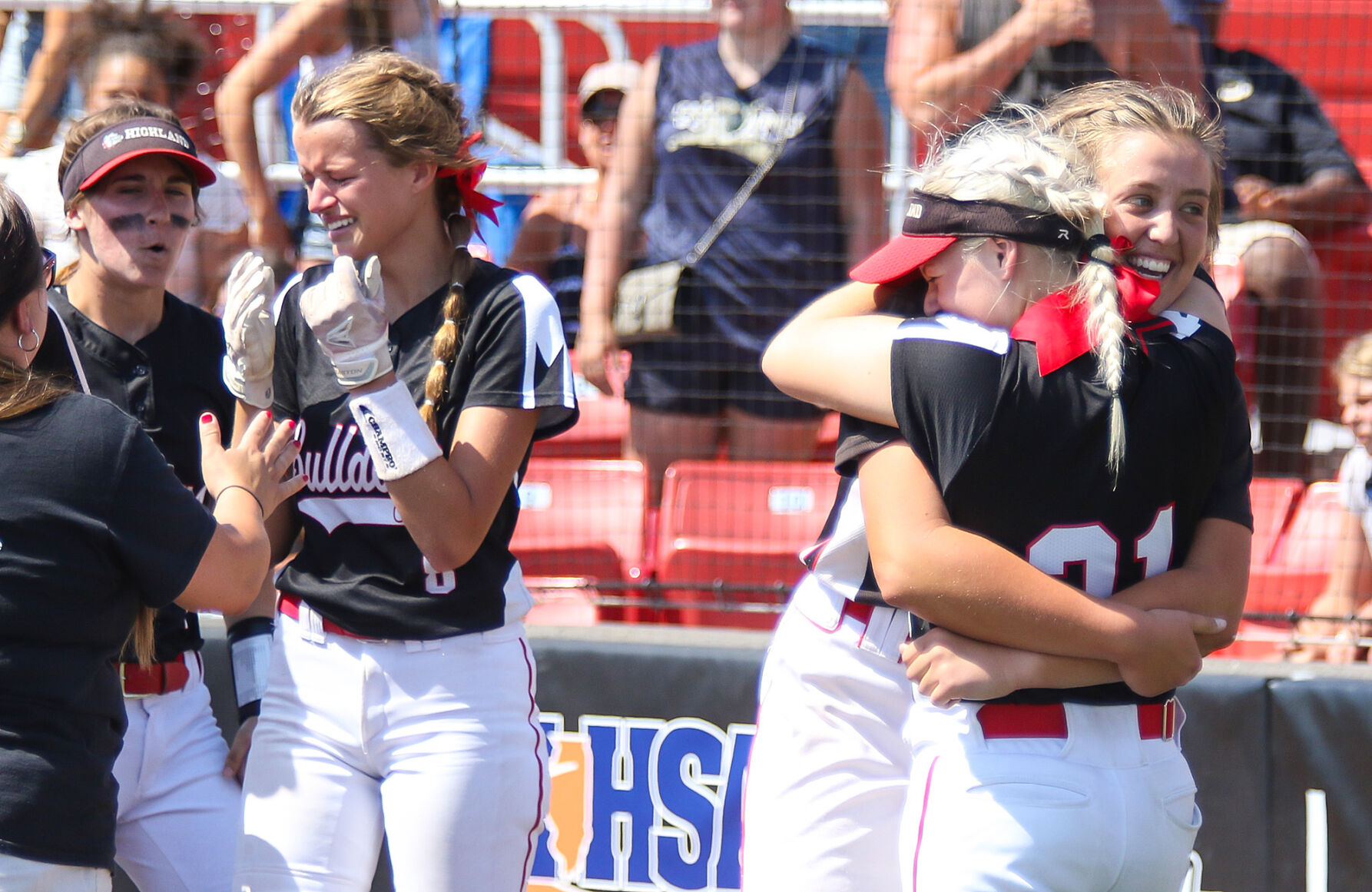 Highland vs. Lemont softball
